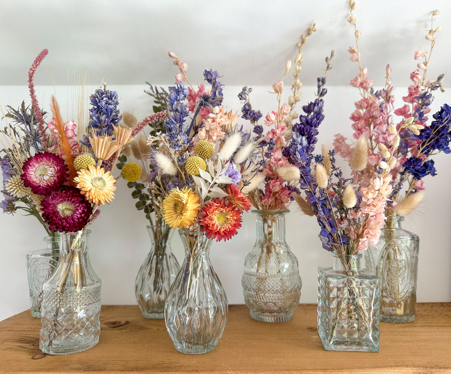 Dried flower bunch and vase